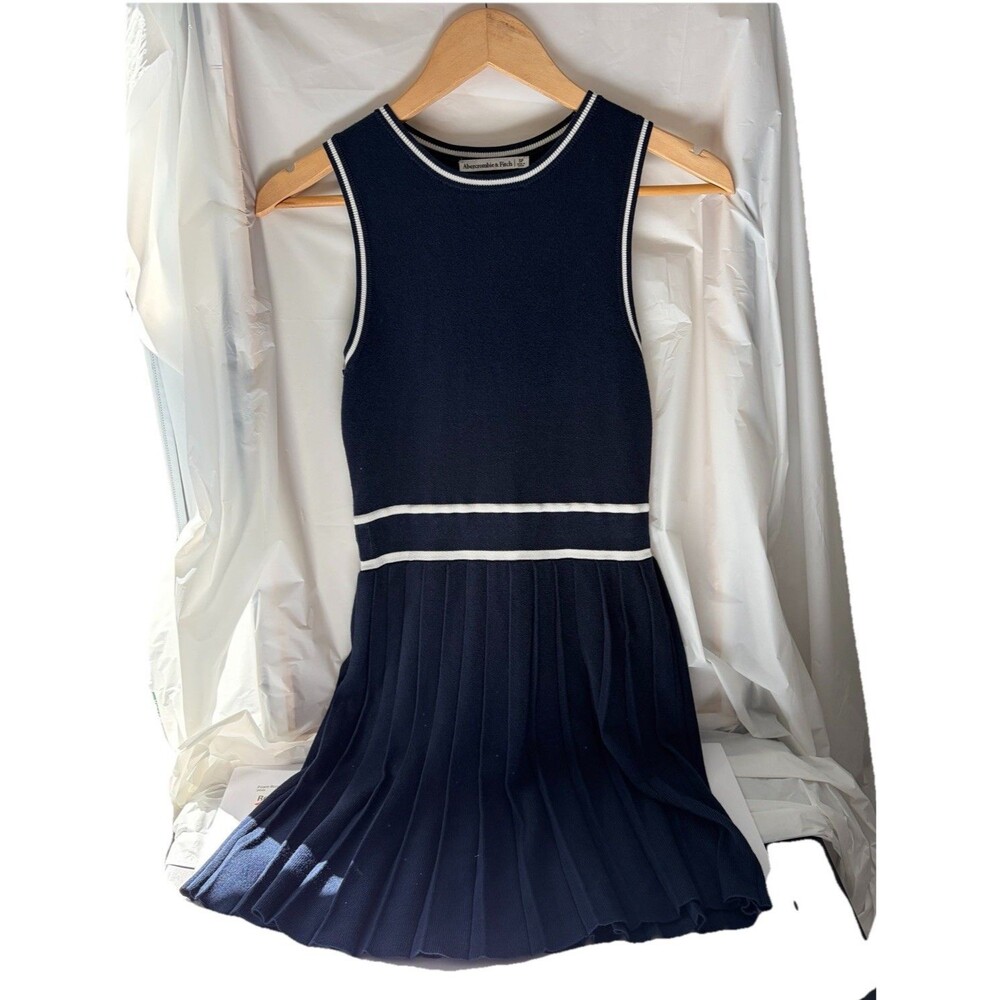 Abercrombie & Fitch Tennis Dress Navy Pleated Skater Sleeveless SP Small Petite